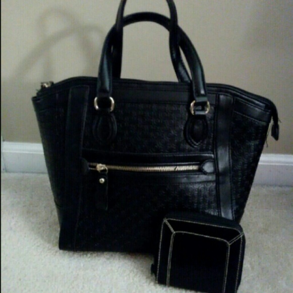 London Fog Handbags - London Fog tote